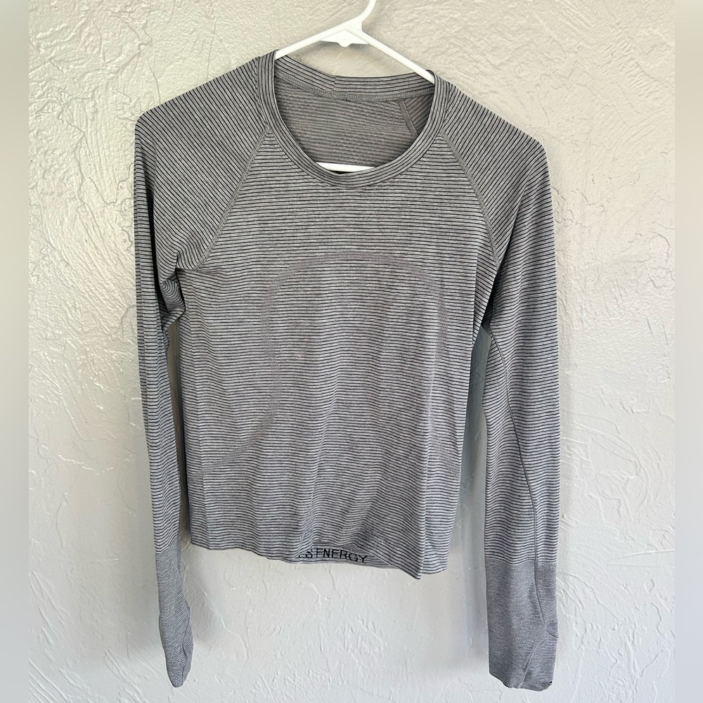 LULULEMON Swiftly Tech Long-Sleeve Shirt 2.0 (Race Length)